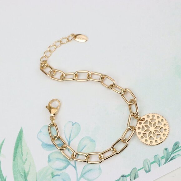 "Rose Gold Plated Bracelet with Cutout Floral Disc Charm, XPBL0880 - Picture 7 of 13